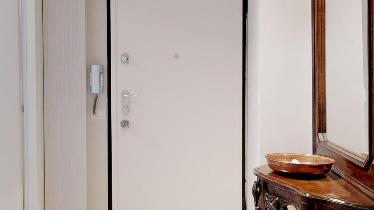 ALTIDO Spacious Central Flat Milán Exterior foto